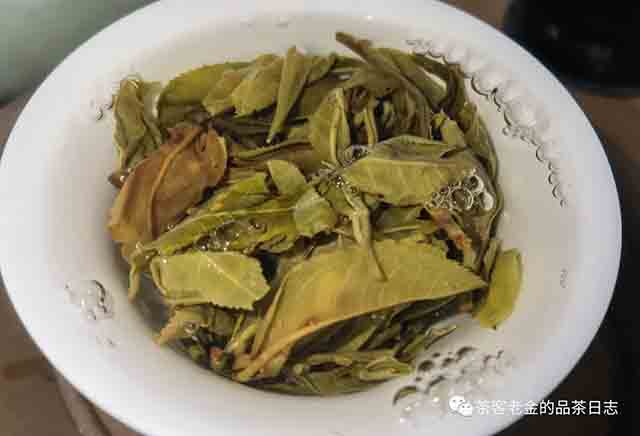 孙德忠2023年米地一类树挑采普洱茶