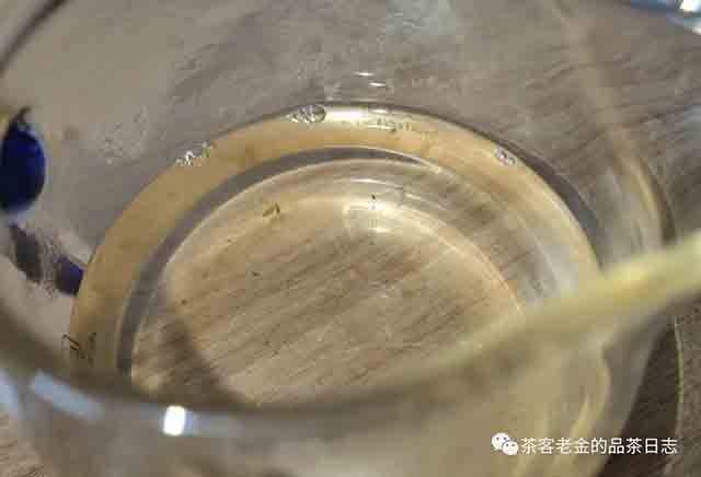 孙德忠2023年米地一类树挑采普洱茶