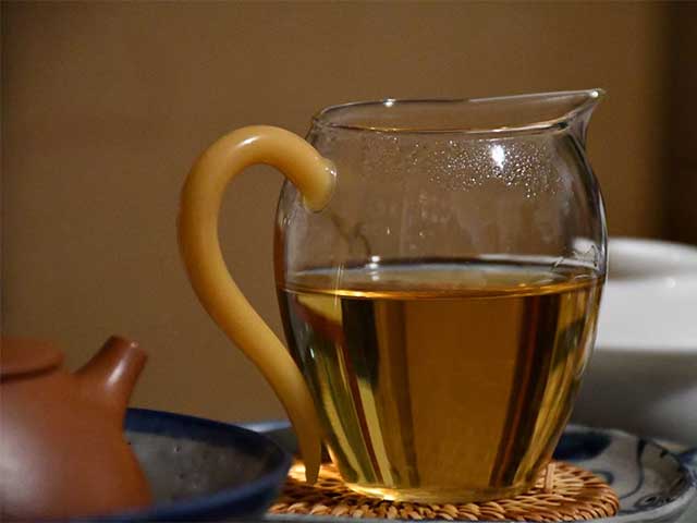天地人和2007年老易武茶