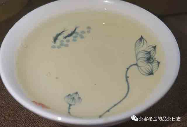 困鹿山制茶人昔归忙麓山1号单株普洱茶