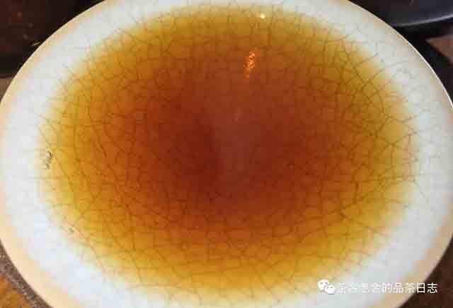 馨兰熙号自藏易武老茶普洱茶