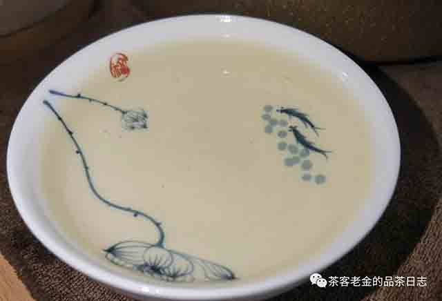 困鹿山制茶人2023年五号地单株普洱茶