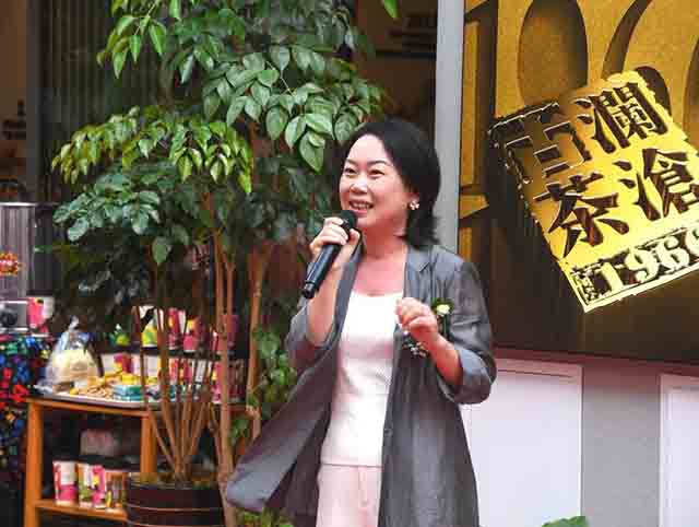 普洱杂志营运中心总经理温瑞娟致辞