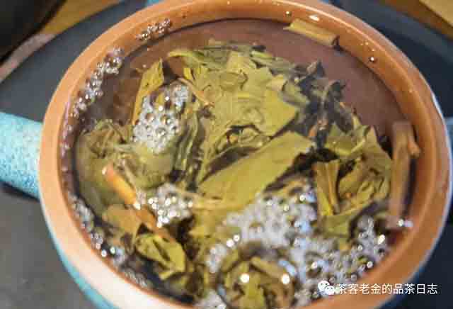 孙德忠2023年百里挑一茶砖普洱茶