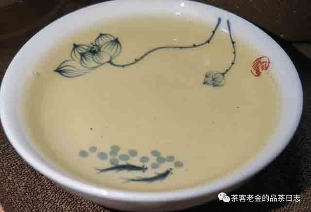 栩月古茶2023年白沙河六棵树挑采普洱茶