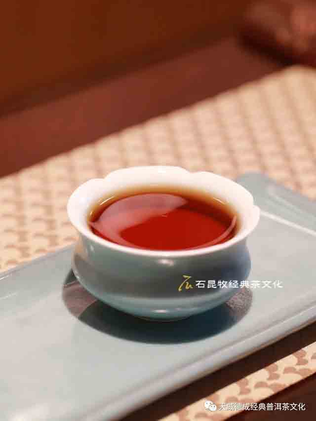 天威德成2023年知白古树白茶