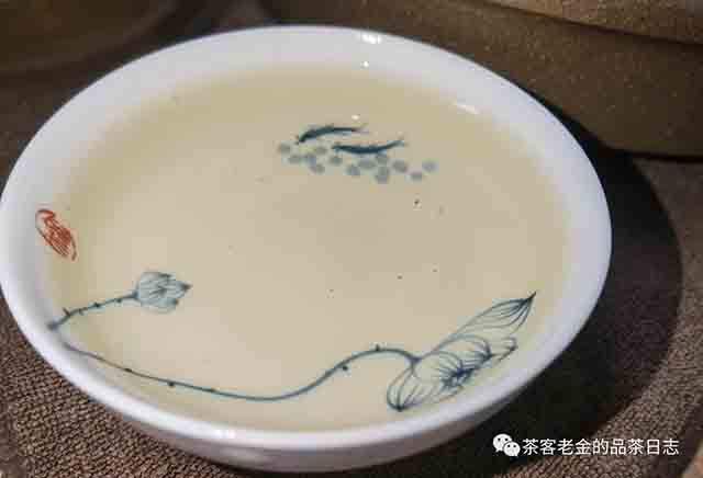 吾茶共饮芊玑普洱茶