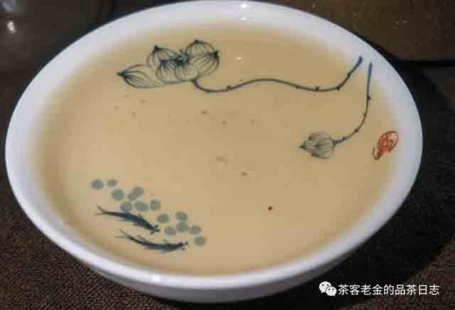 吾茶共饮芊玑普洱茶