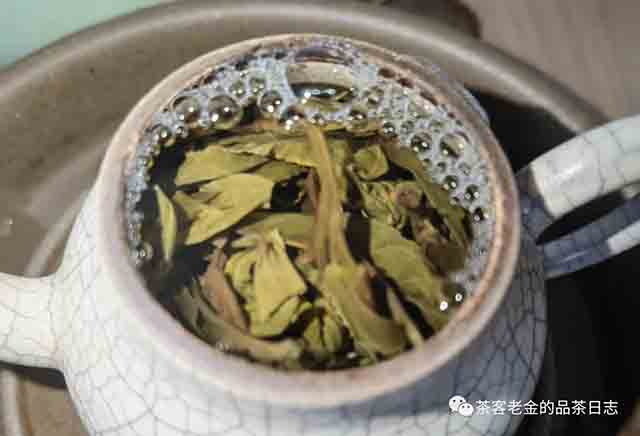 宁洱小陶2022年困鹿山龙珠普洱茶