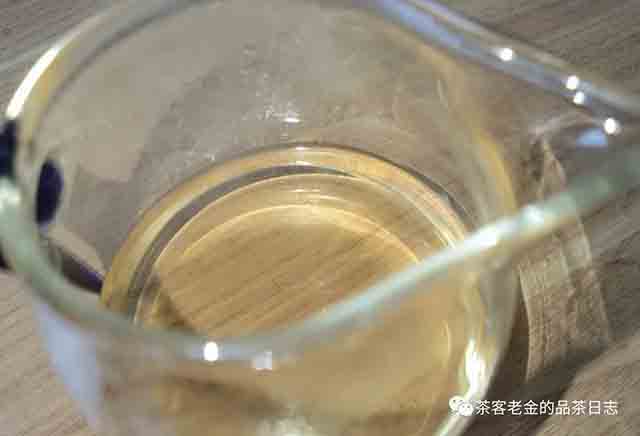 宁洱小陶2022年困鹿山龙珠普洱茶