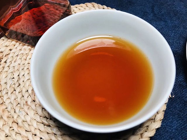 国营勐海茶厂2001年简体云7572普洱茶品质特点