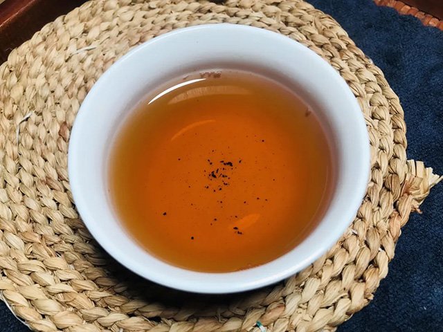大益2012年金针白莲熟茶品质特点