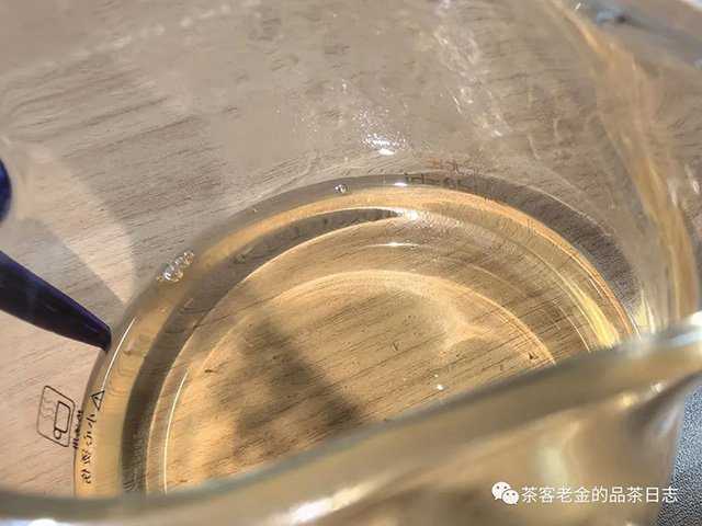 曼林老张2023年10周年纪念套装普洱茶