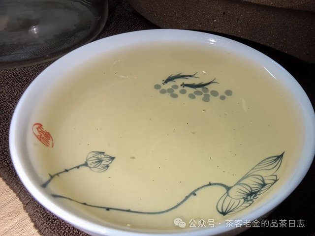 栩月古茶2023年登峰造极3179普洱茶