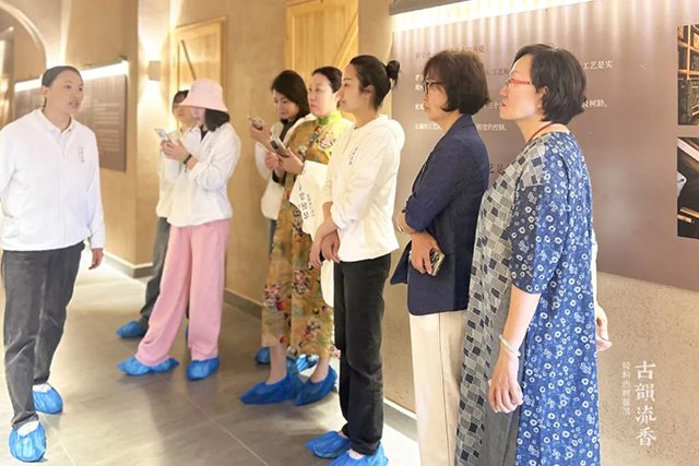 古韵流香老班章体验中心落成仪式暨2024春季茶山游学开启