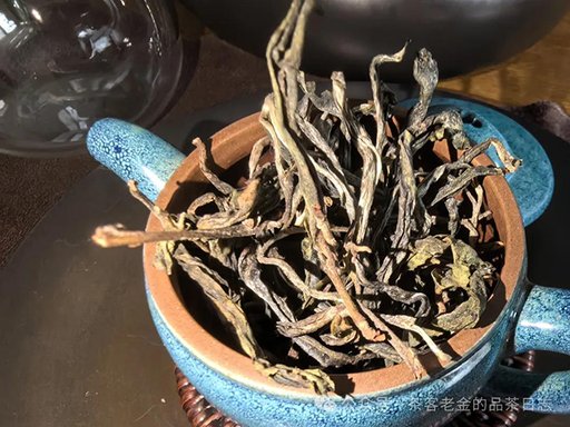 孙德忠2024年古典弯弓001号树普洱茶品质特点