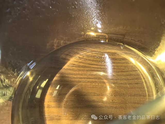 佤山茶人2024年易武高杆落水单株品质特点