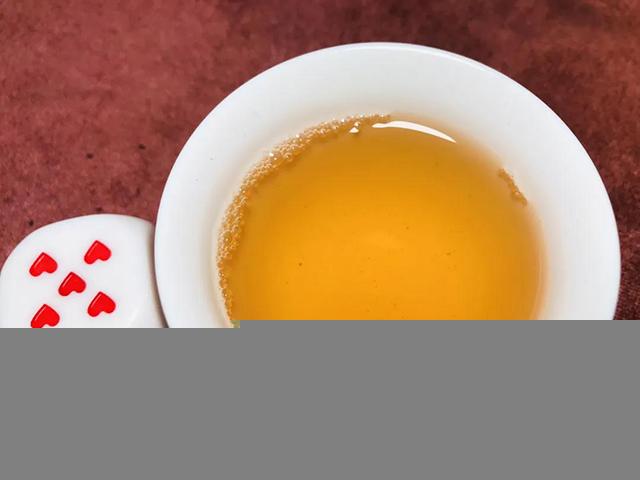 山青花燃朕知道老班章迷你沱普洱茶品质特点