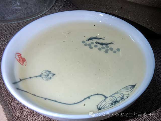 流星赶月普洱茶2024年凤凰窝高杆品质