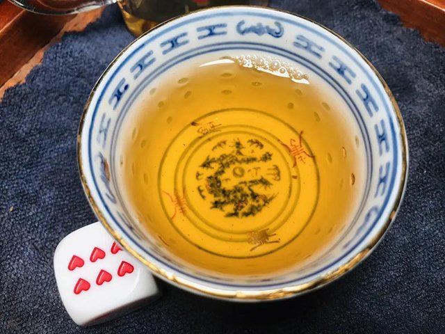 ����2201��ľԲ������ն���Ʒ���ص�