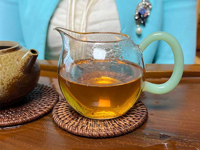 图为私人定制茶2003年7532青饼