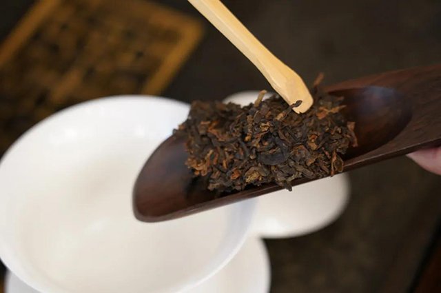 八角亭冰岛糯伍普洱熟茶品质特点