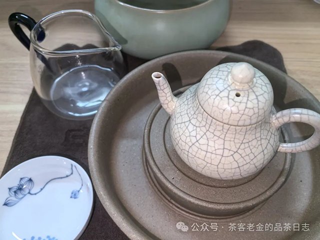˫��ɽ�����޼��ն���Ʒ���ص�