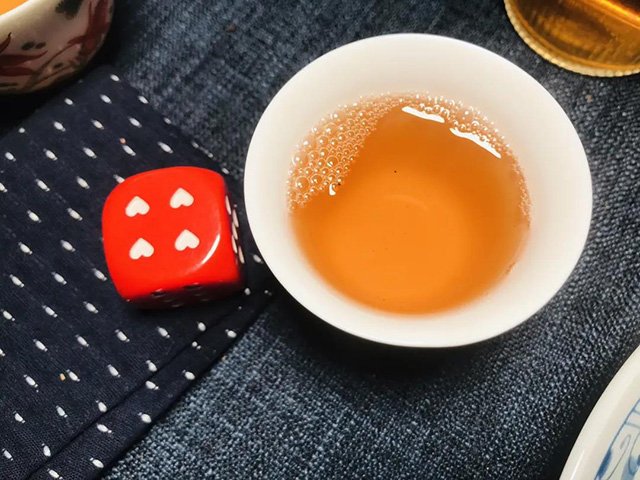 2015���¡��Ʒ����ն���Ʒ���ص�