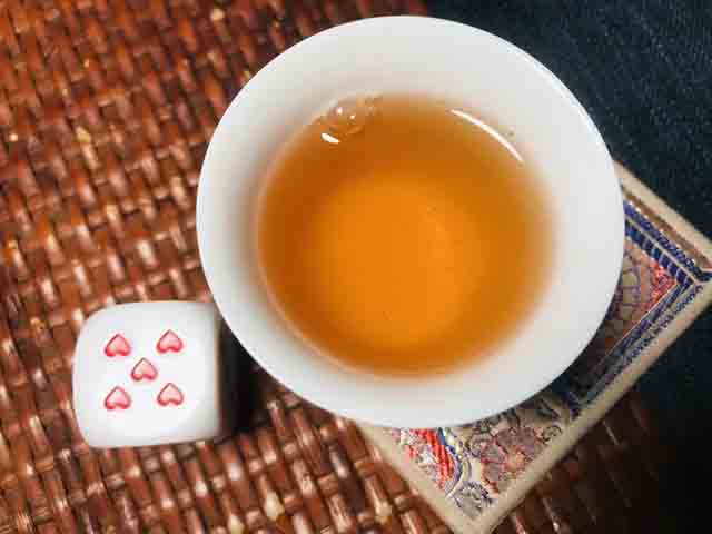 今大福2014年金九茶王青饼普洱茶品质特点