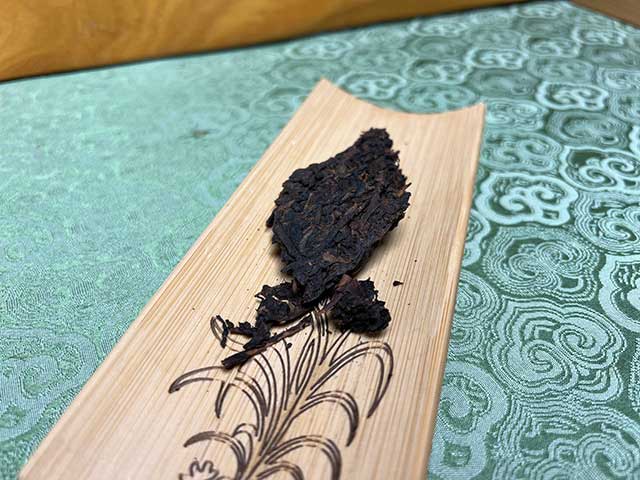 陈香、糯甜、米汤感!这款80年代鸿泰昌远年七子饼茶熟茶,喝一口就上瘾