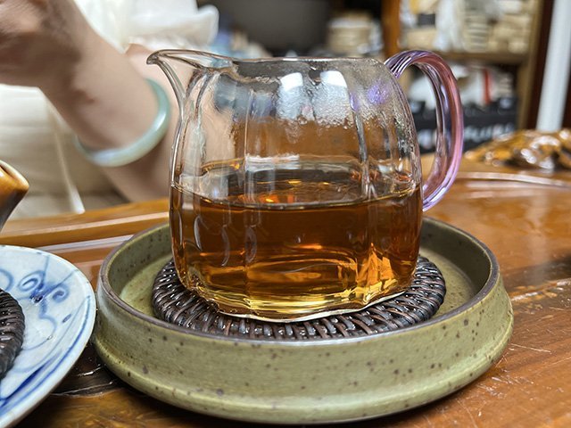 1996年花园茶厂首批敬字号青饼