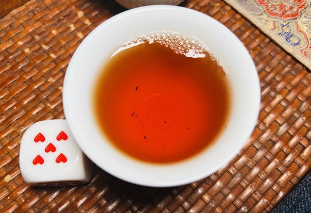 大益501绿版金色韵像