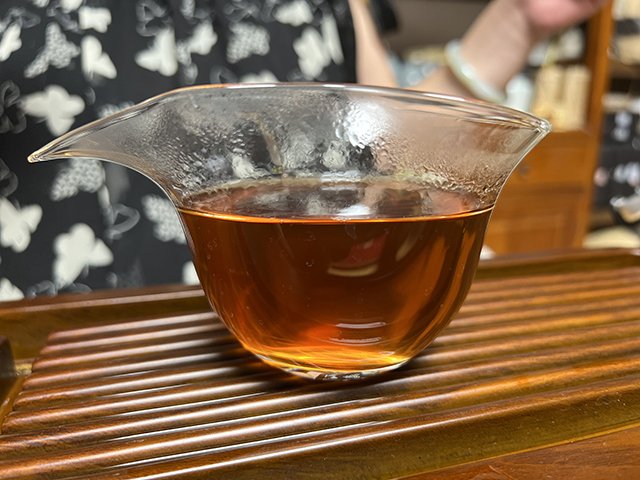 图为昆明仓2003年宫廷熟茶散料