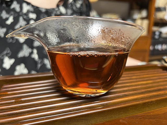 图为昆明仓2003年宫廷熟茶散料