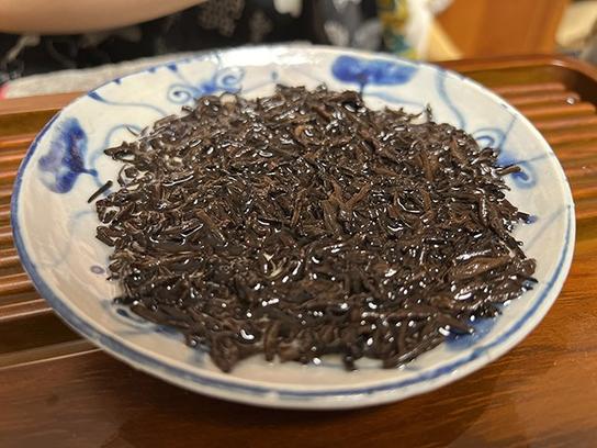 图为昆明仓2003年宫廷熟茶散料