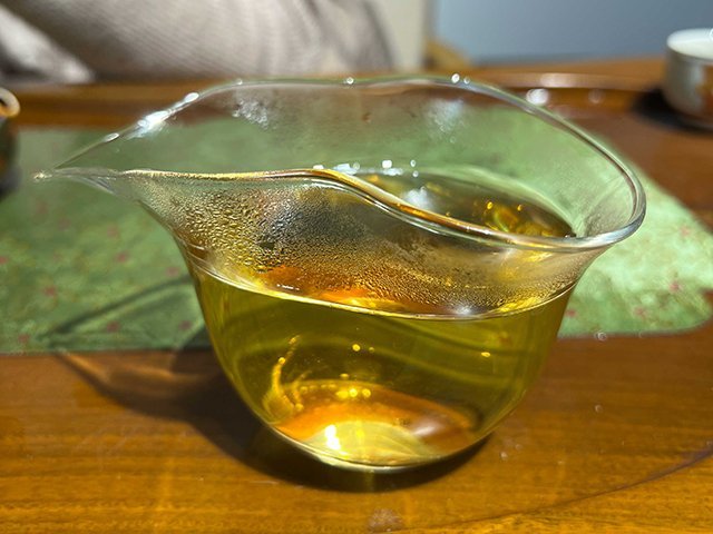 图为私藏茶2018年挑采昔归古树普洱茶