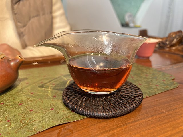图为1998年蓝印易武外贸站古树茶