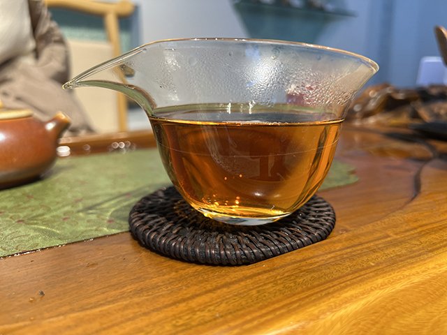 图为1998年蓝印易武外贸站古树茶