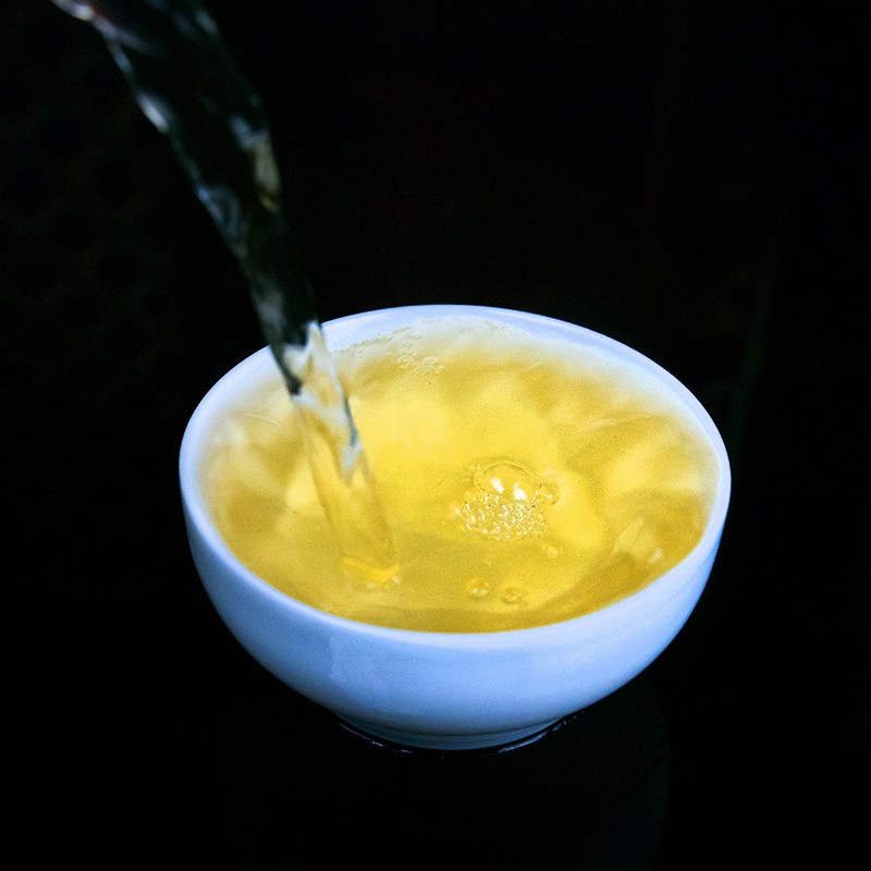 2018年南峤茶厂 刮风寨 生茶 357克