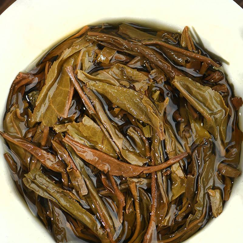 2018年南峤茶厂 铁饼 生茶 260克