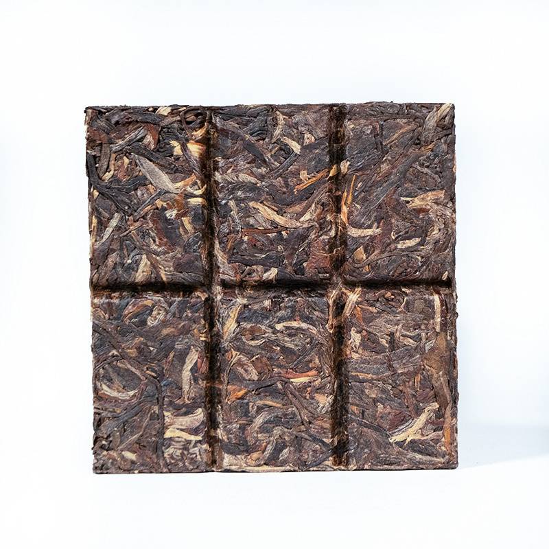 2019年南峤茶厂 布朗山青砖 生茶 250克