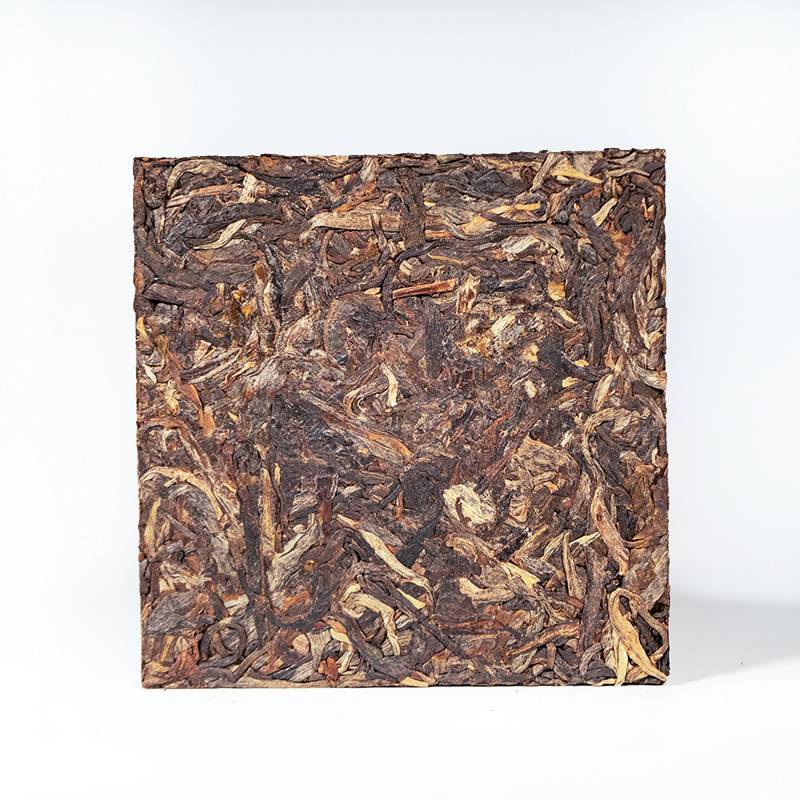 2019年南峤茶厂 南糯山青砖 生茶 100克